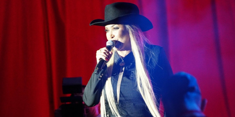 Karleuša prebila ženu na ulici: Incident u centru Beograda