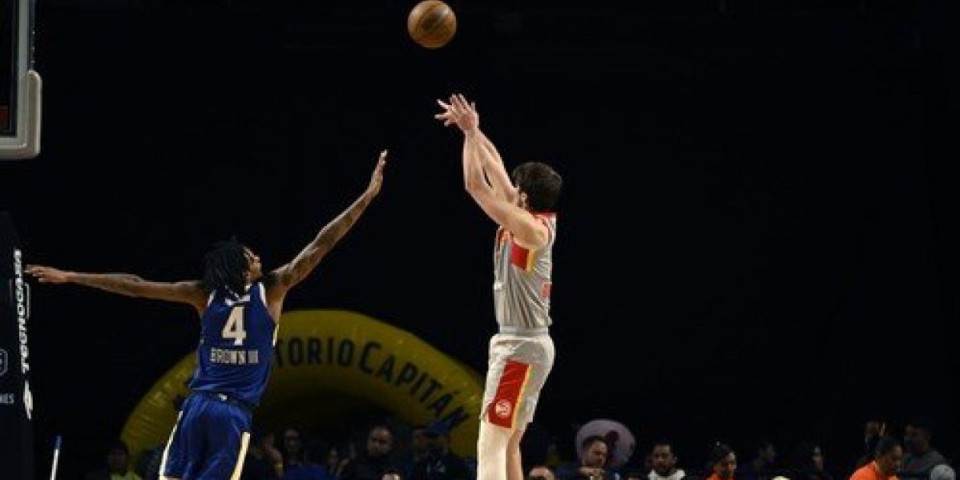 Srbin noćas u NBA napravio čak 8 faulova: Evo kako je to moguće