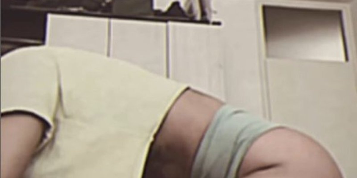 Ela Dvornik sa novim dečkom