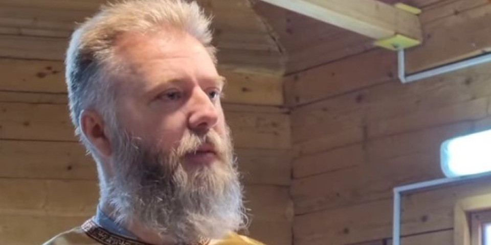 Da li sme da se kupa na Svetog Prokopija? Otac Predrag Popović rešio večitu dilemu i poslao poruku svima koji su na moru