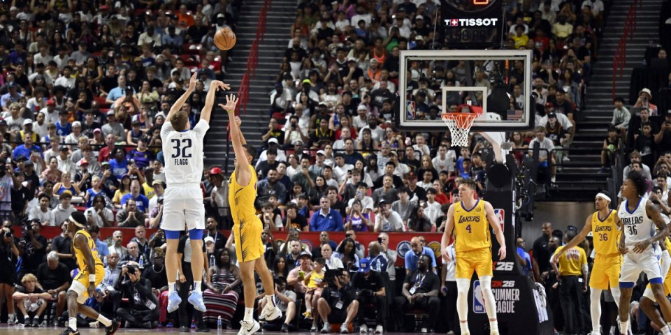 Prvi pik nagovestio dominaciju u NBA: Postigao skoro polovinu poena svog tima (VIDEO)