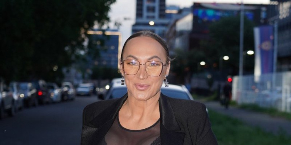 Goga Sekulić nastupa 10 dana zaredom - Otkrila na šta troši novac, pa pecnula kolege