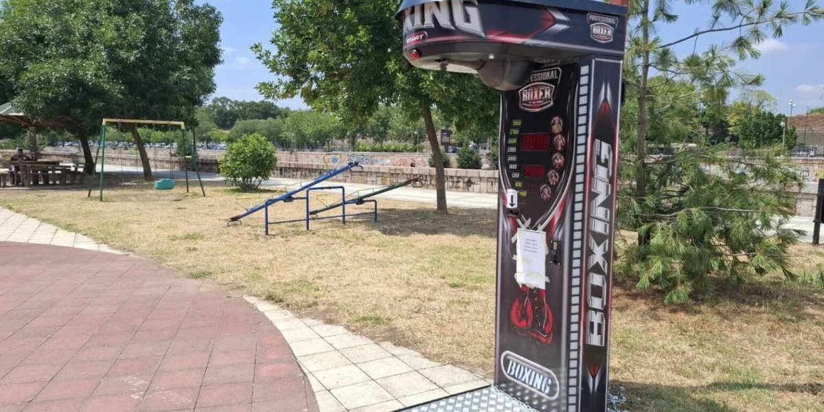 Otkud "kruška" na dečijem igralištu u Nišu: Roditelji odmah pokrenuli istragu