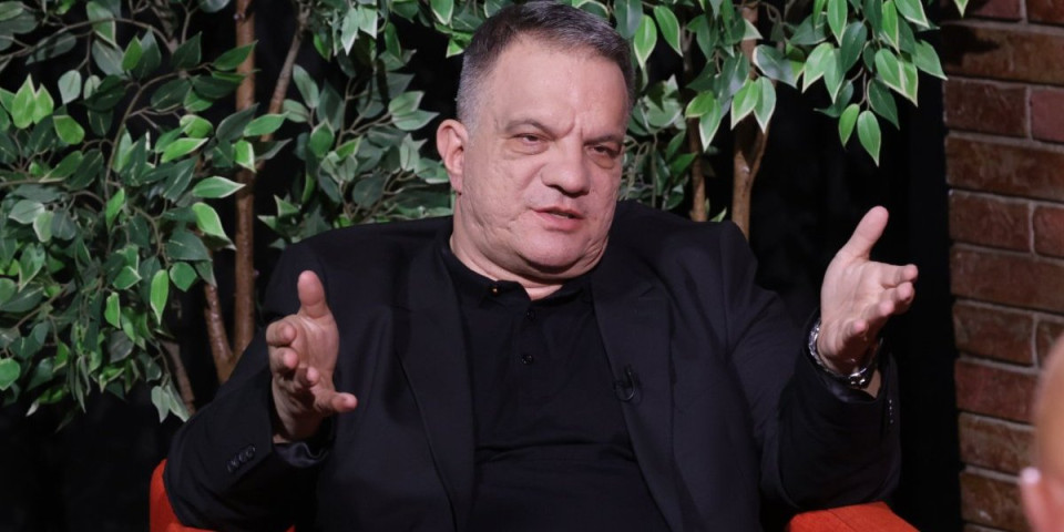 Najveća kriza prosvetnog sistema u istoriji! Dejan Vuk Stanković: Đokić se krije iza univerziteta kako bi sproveo generalni štrajk