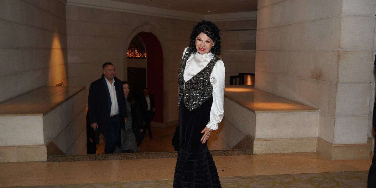 "Moj dom je sada groblje": Pevačica doživela veliku tragediju - Mislila je da više nikad neće zapevati