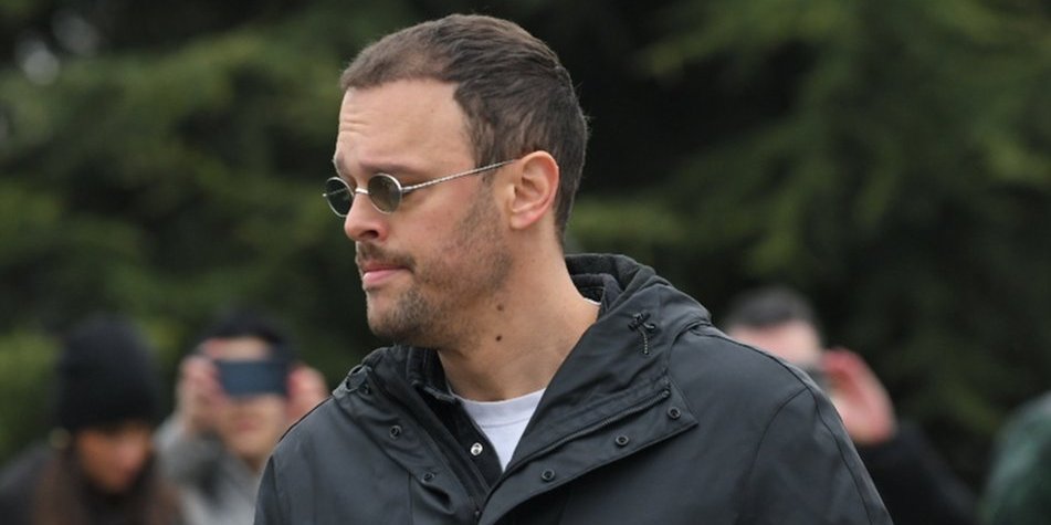 Kebin sin se provodi nakon razvoda: Igor pobegao iz Beograda, uživa u slobodi (FOTO)