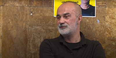 Glumac Mirsad Tuka koji u seriji "Sablja" igra ulogu Nikole Jovića nažalost nije doživeo njenu televizijsku premijeru, jer je preminuo 11. jula 2023. godine, godinu dana pre nego što je serija počela da se emituje.