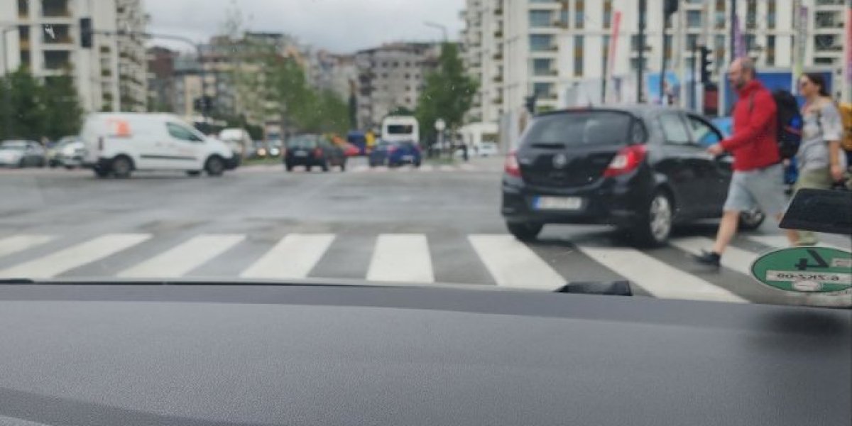 Slika iz Novog Pazara nakon prestanka obilnih padavina - situacija se sada stabilizovala