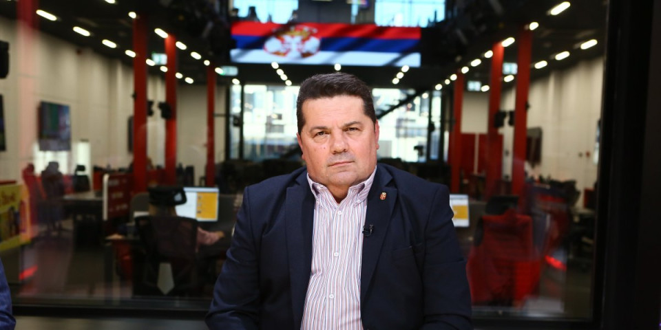 Stevandić objasnio zašto mora da pobedi lista "Aleksandar Vučić - Ujedinjena Srbija": Ovim rečima razmontirao pakleni plan blokadera! (FOTO)