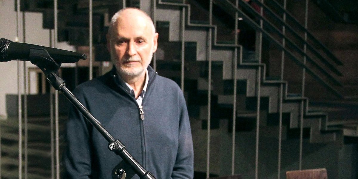 Maldinijev spomenik kosovskim partizanima srušen jer je podsticao albanski nacionalizam, a sad umislio da je pozvan da komentariše Sajam