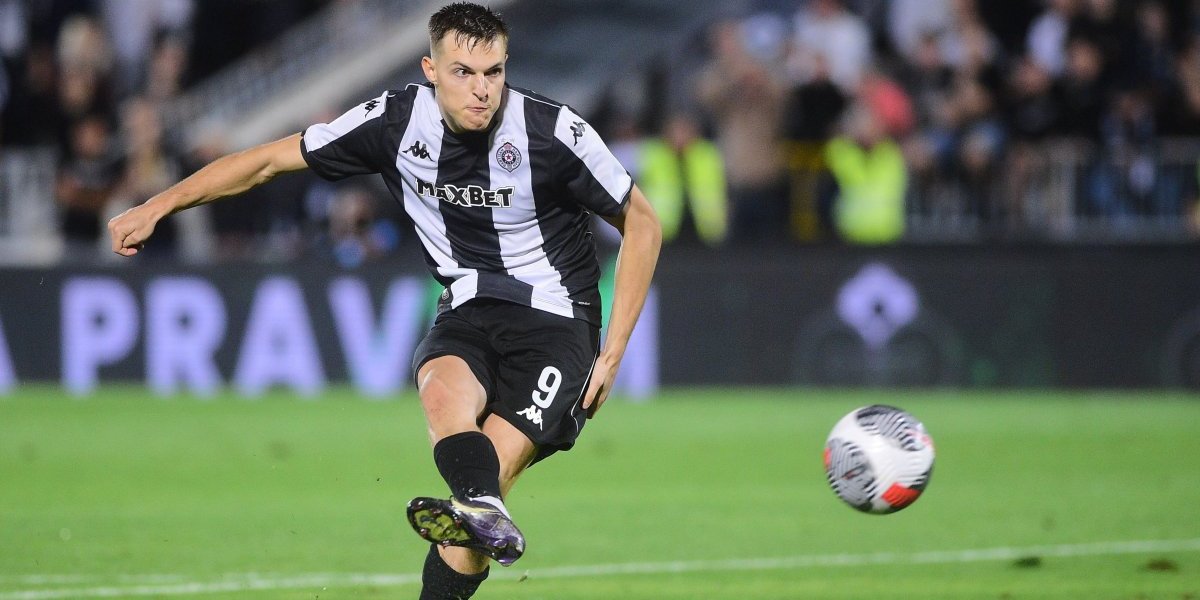 Emotivno do koske: Nekada Andrija, danas Andrej - Partizanov napadač dirnuo "grobare" proslavom gola (VIDEO)