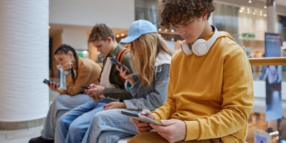 Roditelji, obratite pažnju: Izgledaju bezazleno, a mogu izazvati ozbiljnu zavisnost  (FOTO)