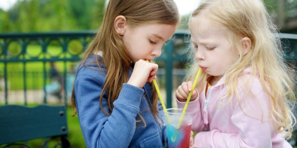 Roditelji, oprez - Ovaj predmet dalje od dece: Hitno povučen sa tržišta (FOTO)