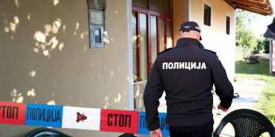 Aleksandar Radosavljević zvanI Beli (49), ubijen  je 28.avgusta 2020.godine, ispred svoje kafane u Smederevu.