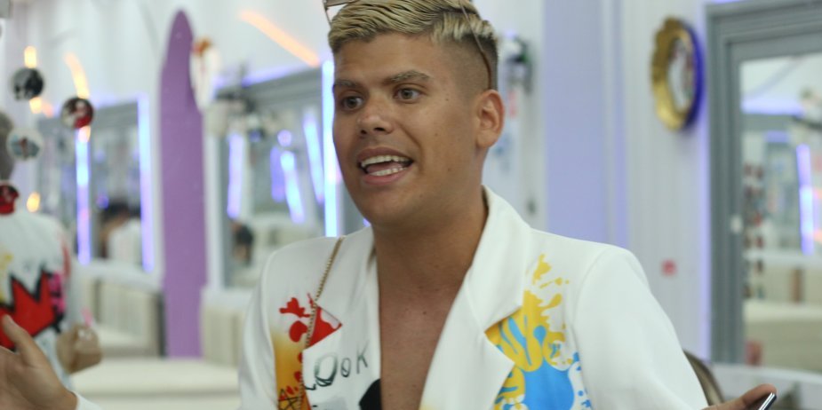 "Otac me je seksualno uznemiravao": Jeziva ispovest Uroša Stanića - Nakon rata su iz njega isterivali đavole