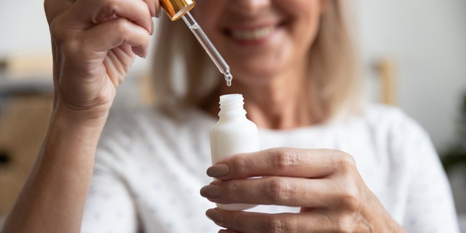 Domaći melem protiv staračkih pega: Nanesite ovo iz kuhinje i nestaće preko noći