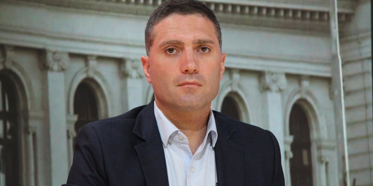 Albanci čekaju Sava Manojlovića da im isporuči Kosovo na tacni: Terzić rasturio Rokfelerovog potrčka