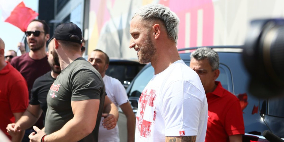 Austrijanac, a Srbenda do koske! Arnautović i na vratu ima tetovažu: Moćna poruka na ćirilici (FOTO)