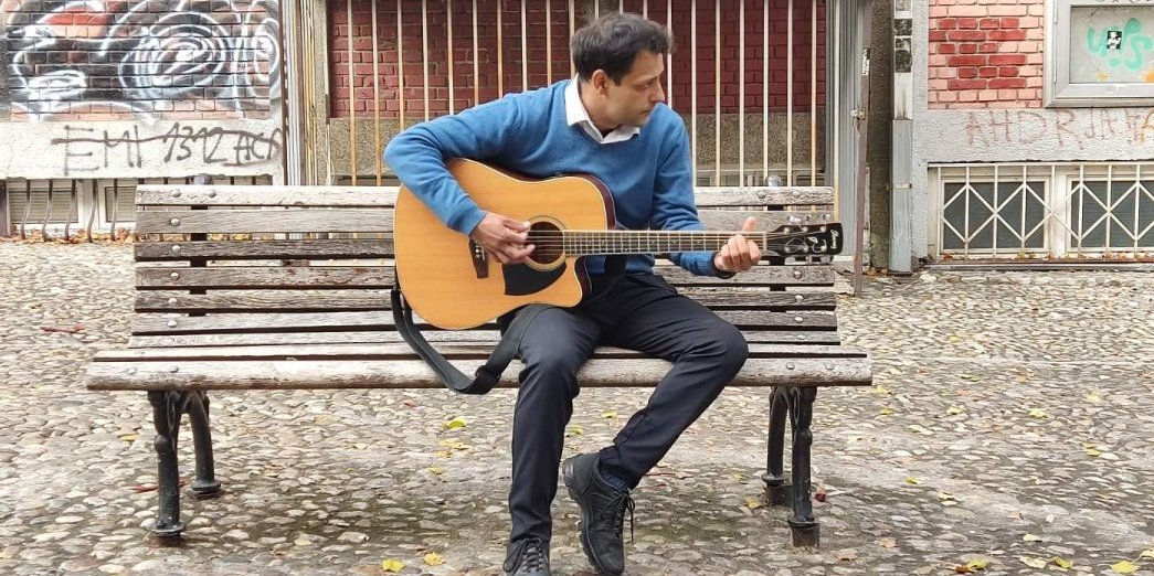 Sergej Ćetković mi je promenio život - Ulični svirač dobio neverovatan poziv: "Mislio sam da se neko šali sa mnom"