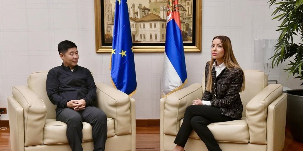 Kineske investicije poboljšale ekonomsku sliku Srbije! Ministarka Mesarović dočekala delegaciju kompanije "HBIS GROUP" (FOTO)