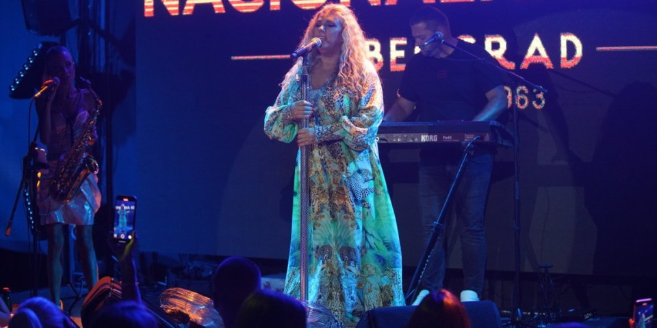 Pevačica izgubila novčanik: Jedan muškarac uradio nešto što je nju raspametilo