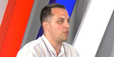 Opozicionar Bogdan Radovanović iz ZLF-a ismeva brojnost ljudi na velikom veselju naše Informer TV u Požegi, a čovek drži odbor u Požegi sa bukvalno 23 člana!