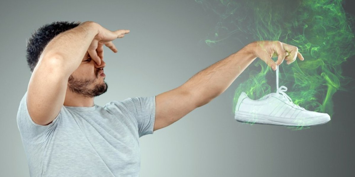 Neprijatan miris iz obuće? Ova 3 trika rešavaju problem dok spavate (VIDEO)