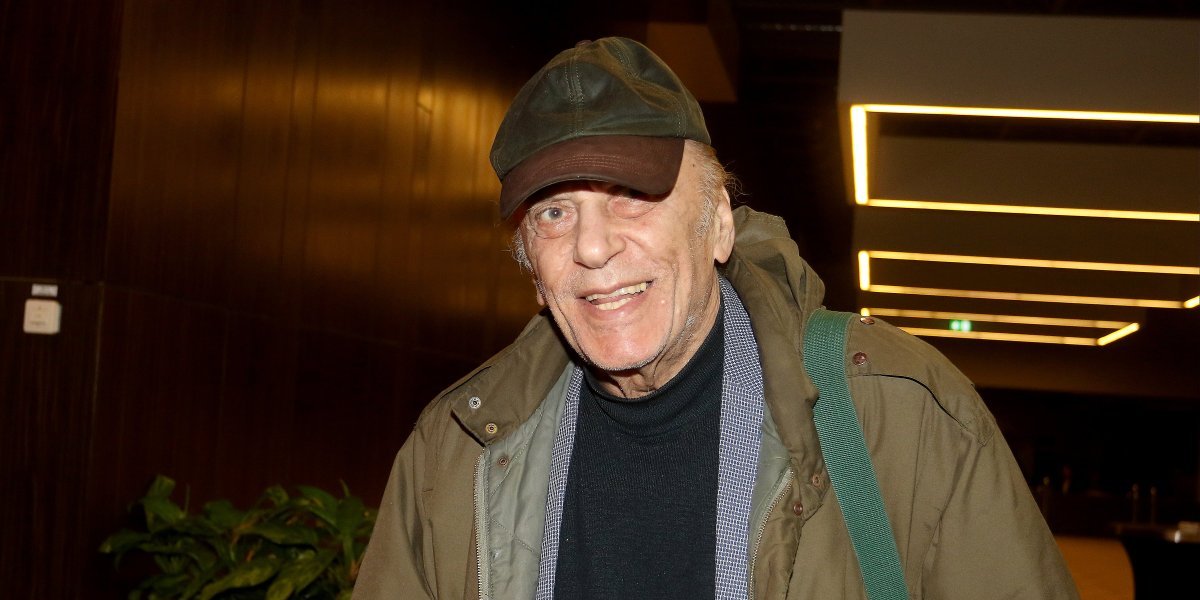 Razorena kuća Tozovca - Komšije zgrožene prizorom: "Tu sad spavaju napušteni psi i mačke"