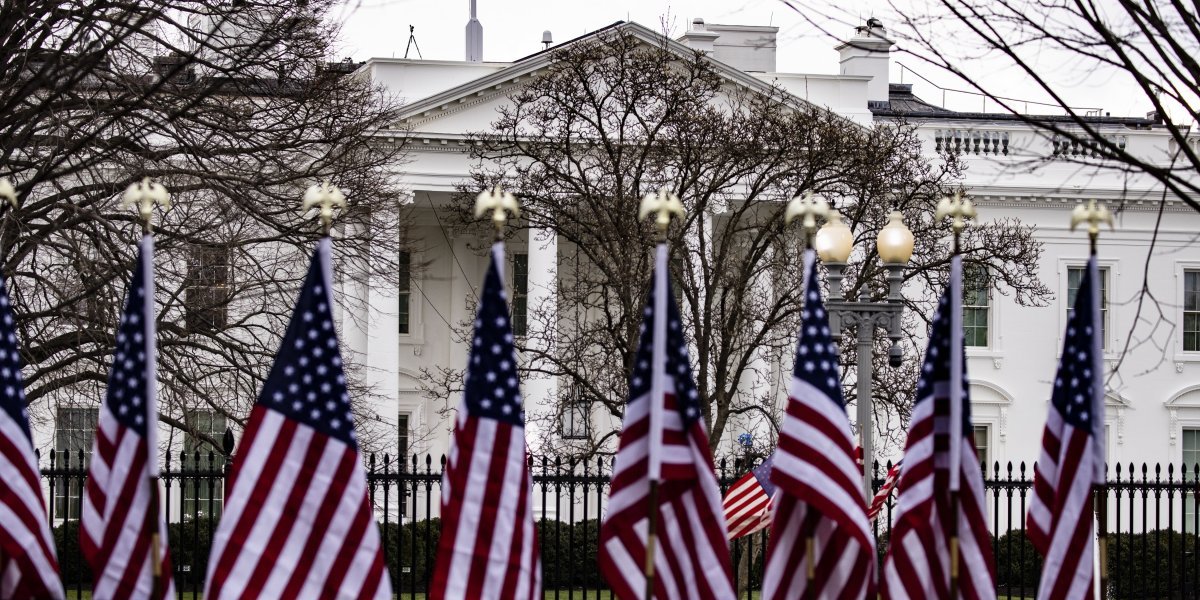 Šokantna fotografija iz Amerike samo dan pošto je Zelenski bio kod Trampa: Neprijatna odluka... (FOTO)