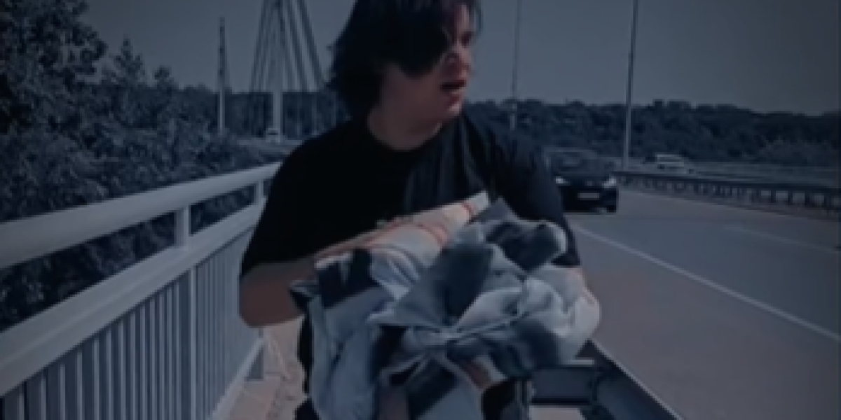 Stavljaju žig "genocida" na čelo Srbije: Blokaderi i u Novom Sadu otkrili svoju politiku (VIDEO)