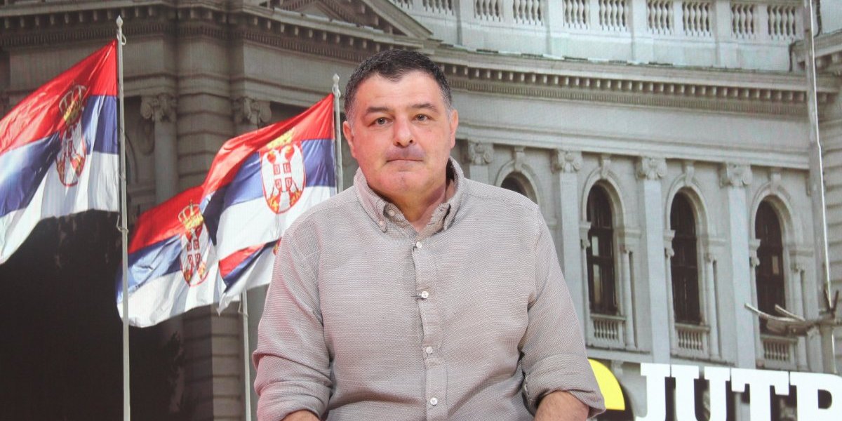 Kašanski: Zar ste zaboravili kako su strani ambasadori nogom otvarali vrata u Nemanjinoj?