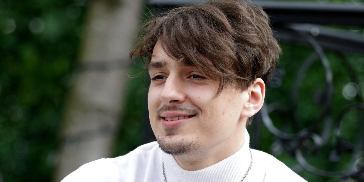 ''Potpisao sam i gore stvari'': Adi Šoše šokirao izjavom o braku