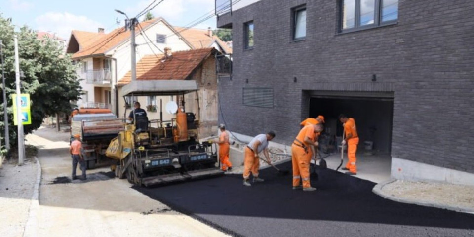 Kompletno rekonstruisana Hadži Melentijeva ulica u Užicu
