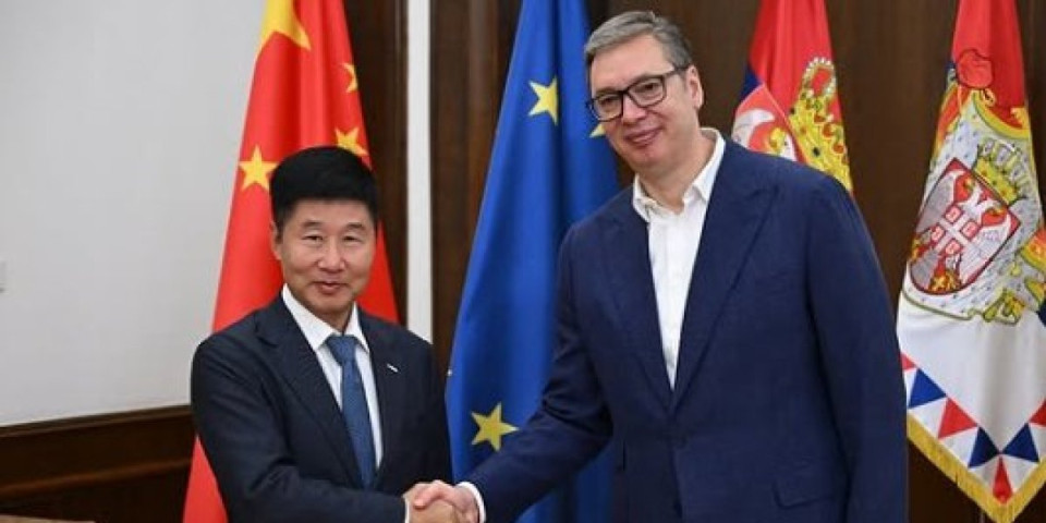 Vučić sa delegacijom HBIS Group: Ovo su važni detalji sa sastanka (FOTO)