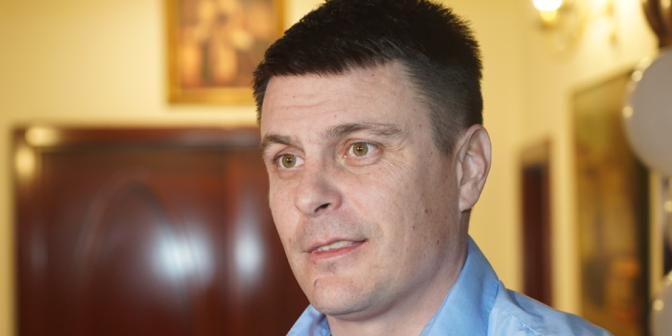 "Gleda nas 300 ljudi dok glumimo seks": Vuk Kostić otkrio kako izgleda snimanje vrućih scena