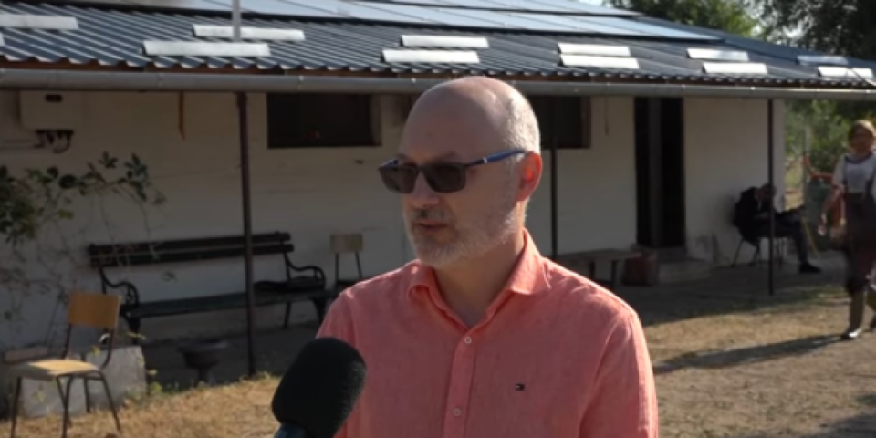 Solarnom energijom u budućnost! Ovako je učenička poljoprivredna ekonomija rešila veliki problem (FOTO)