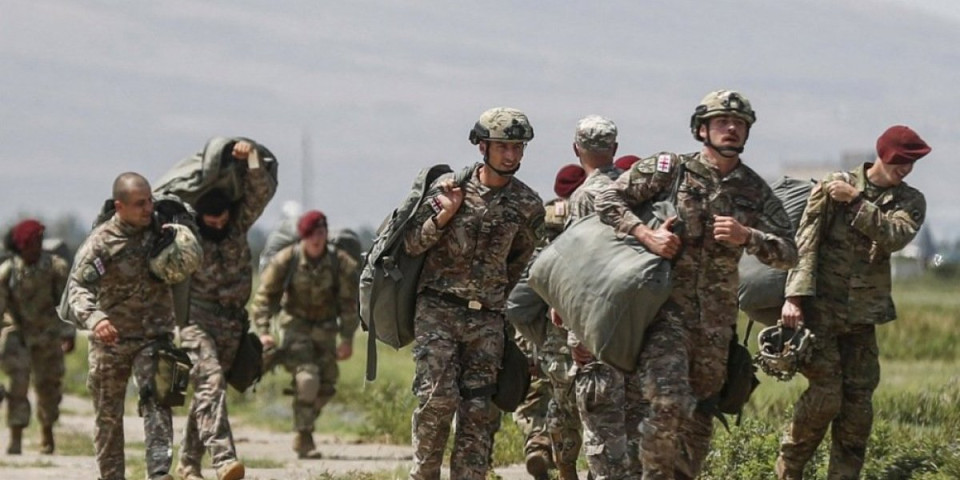 Brutalna poruka Rusiji: Stigla NATO vojska, demonstracija sile Moskvi ispred nosa (FOTO)