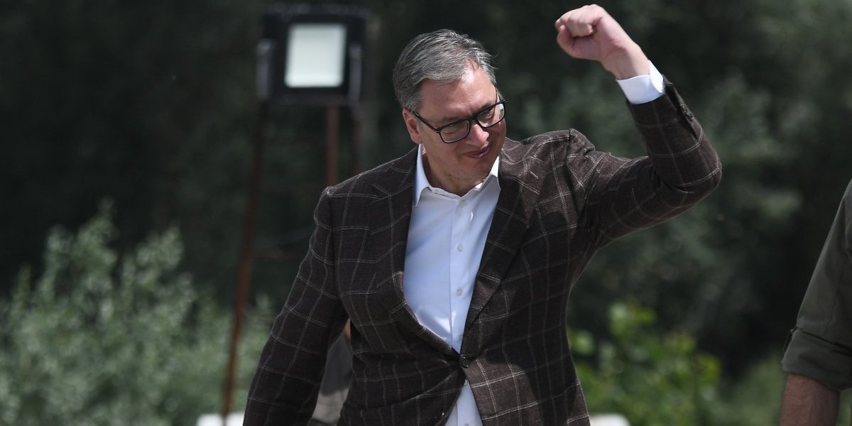 Tačno u 8:20: Oglasio se Vučić - Poslao važnu poruku narodu
