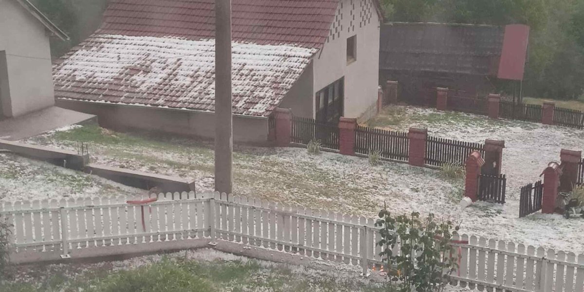 Zabelelo se u Topoli: Meštani ne pamte ovakav prizor