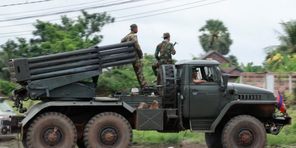 Tramp ne može da zaustavi rat: Nastavljaju se žestoki napadi Tajlanda i Kambodže