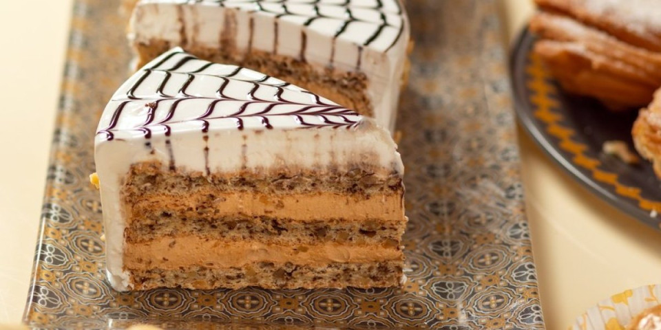 Raskošna nugat torta: Svi se vraćaju po još jedno parče - puna čokolade i lešnika