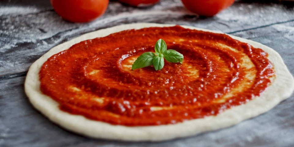 Prava italijanska pica kod kuće: Kad ti se jede odmah - Napravi testo za tren oka