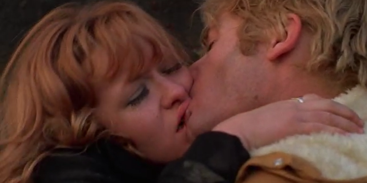 Gole grudi, raširene noge i prava penetracija: Jugoslovenski film bio zabranjen zbog brutalnih scena seksa (FOTO)