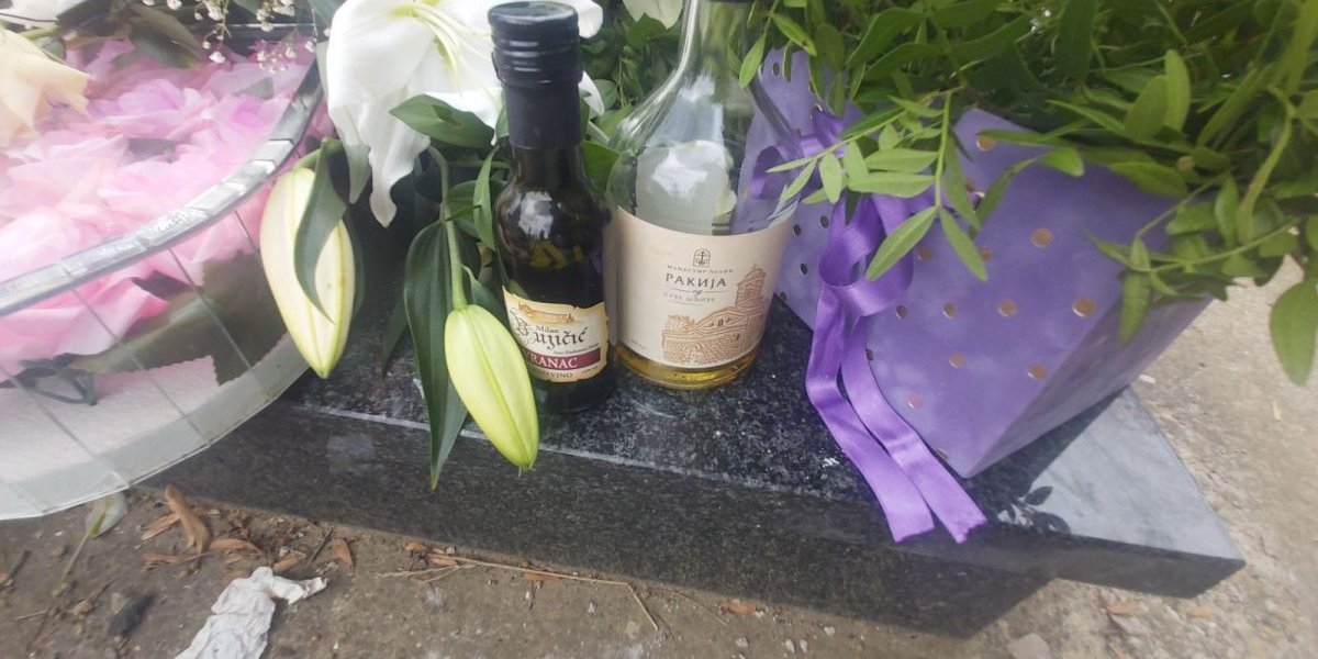 Grob Miše Ognjanovića