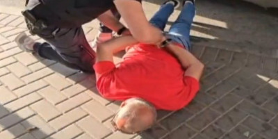 Danas u jutarnjim satima, na administrivnom prelazu Merdare, pripadnici BIA u saradnji sa PU Prokuplje MUP RS, a u koordinaciji sa VJT Prokuplje, lišili su slobode Sašu Đorđevića, iz sela Jažince, opština Štrpce zbog postojanja osnovane sumnje da je izvršio krivično delo špijunaža, iz člana 315. stav 3, KZ R Srbije.