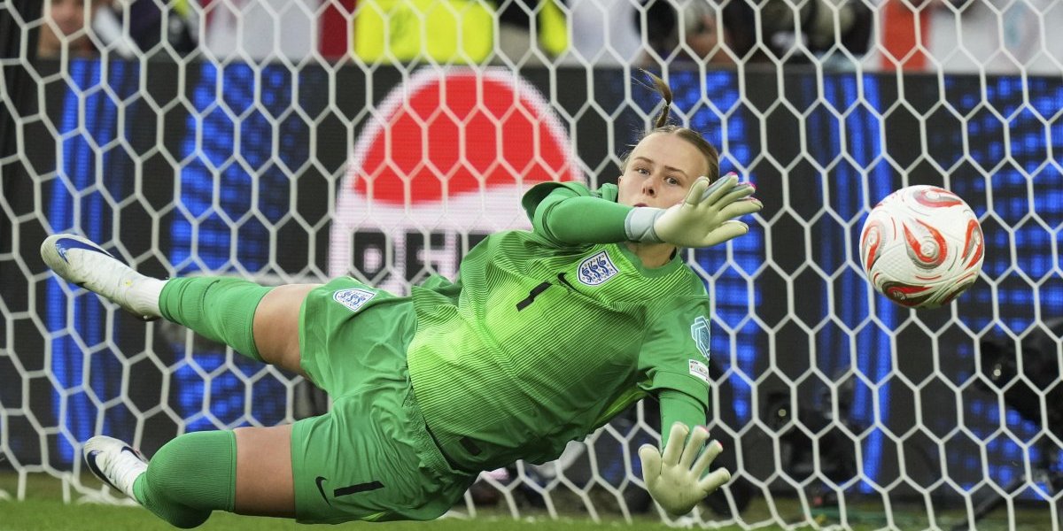 Filmska priča engleske heroine: Od operacije oka do "Zlatne rukavice" na Evropskom prvenstvu