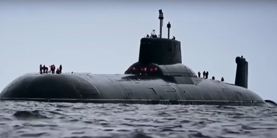 Rusi se prišunjali američkom nosaču i napravili haos! Drama u Severnom moru, NATO se sada dao u potragu, ali...