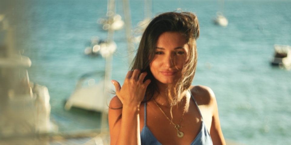 "Snimanje na moru je izazov": Glumica Aleksandra Belošević o Crnogorcima, letnjem specijalu "Igre sudbine" i velikim preokretima u seriji