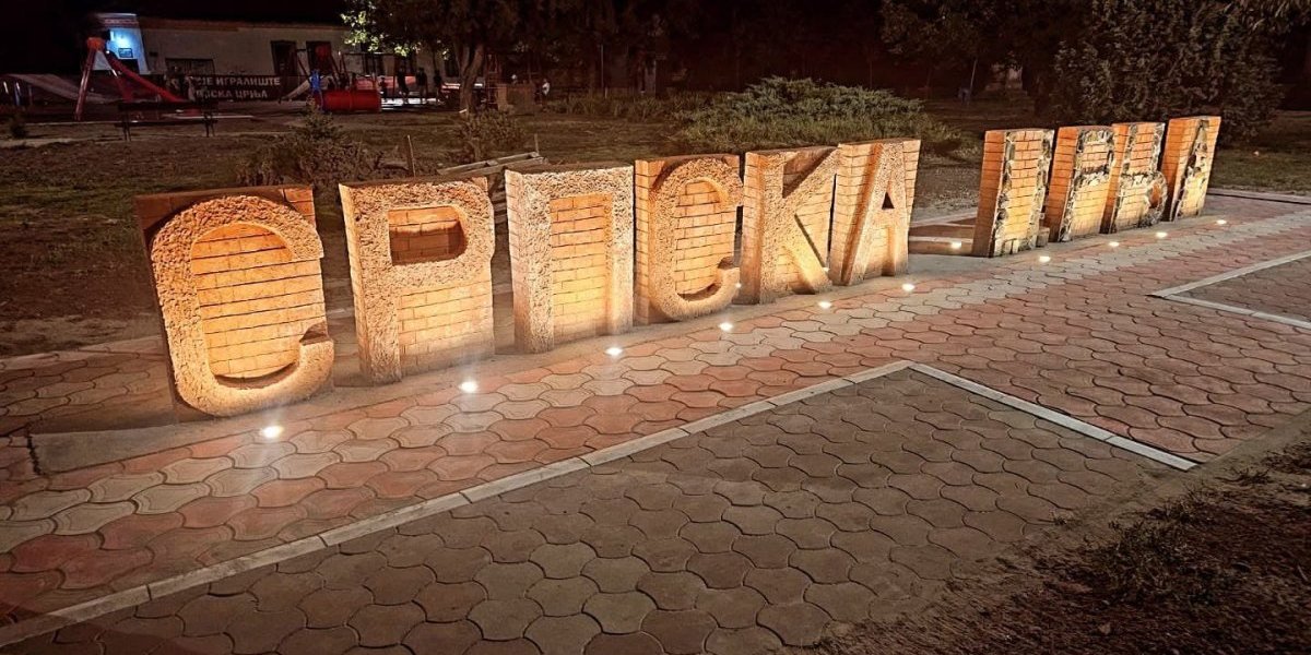 Šta to sija u Srpskoj Crnji?! Meštani se oduševili prizorom (FOTO)