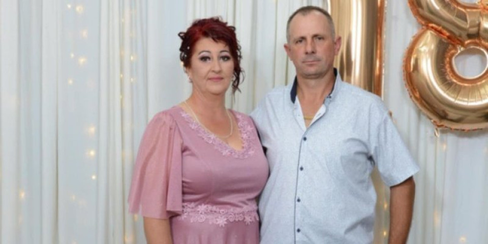 Svaka kuća na selu bi ovakvu ženu: Kuva, pere, a tek da joj vidite vozni park (FOTO)